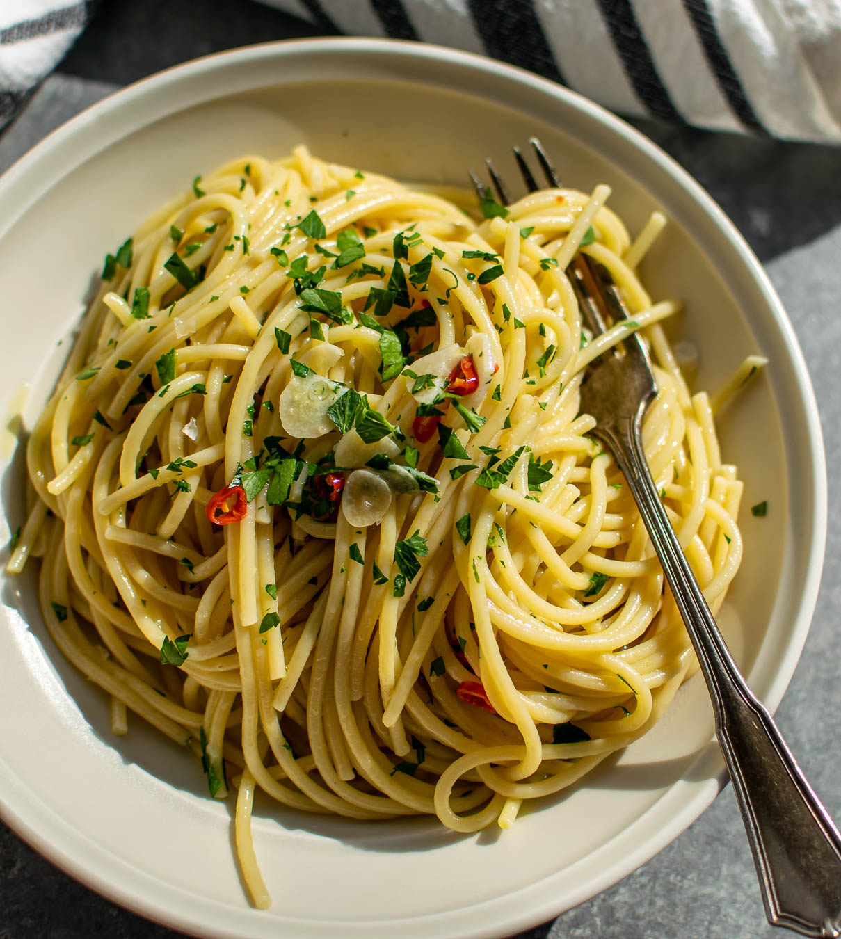 Aglio e Olio | Carolyn's Cooking